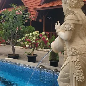 Uli Wood Villa, Bali - Near Gwk Jimbaran